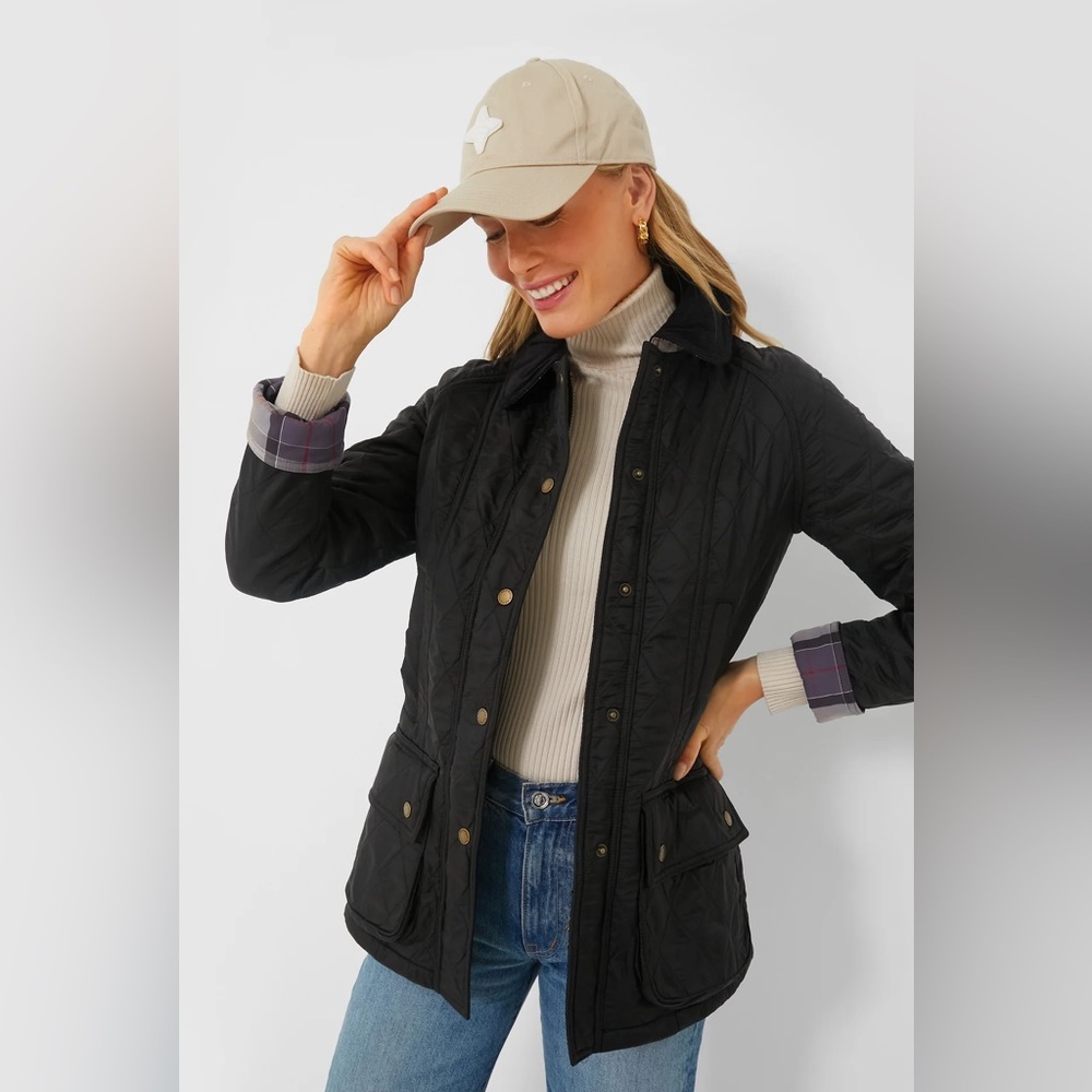 New BARBOUR Black Beadnell Polarquilt Jacket size Medium USA size 6 UK size 10